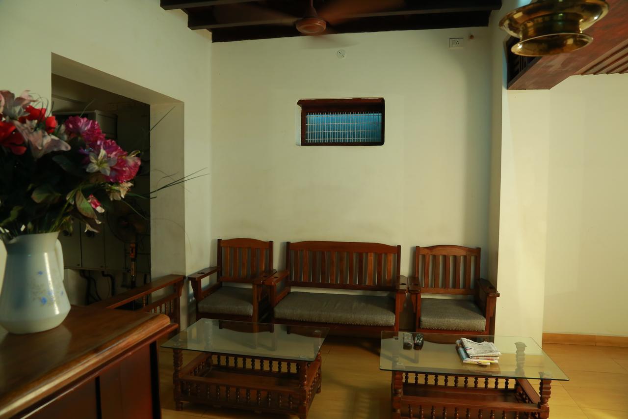 Gurukripa Heritage Thrissur Exterior foto